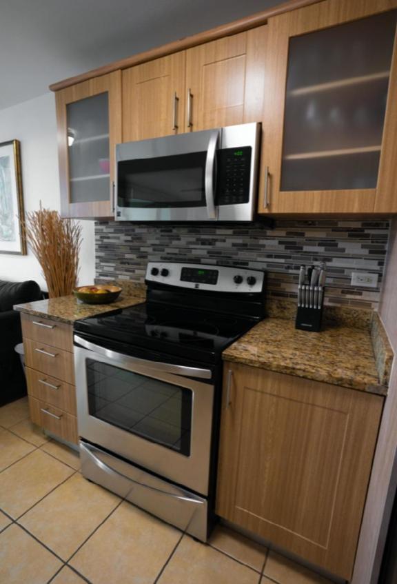 Luxury Apartment With Ocean Views ファハルド エクステリア 写真