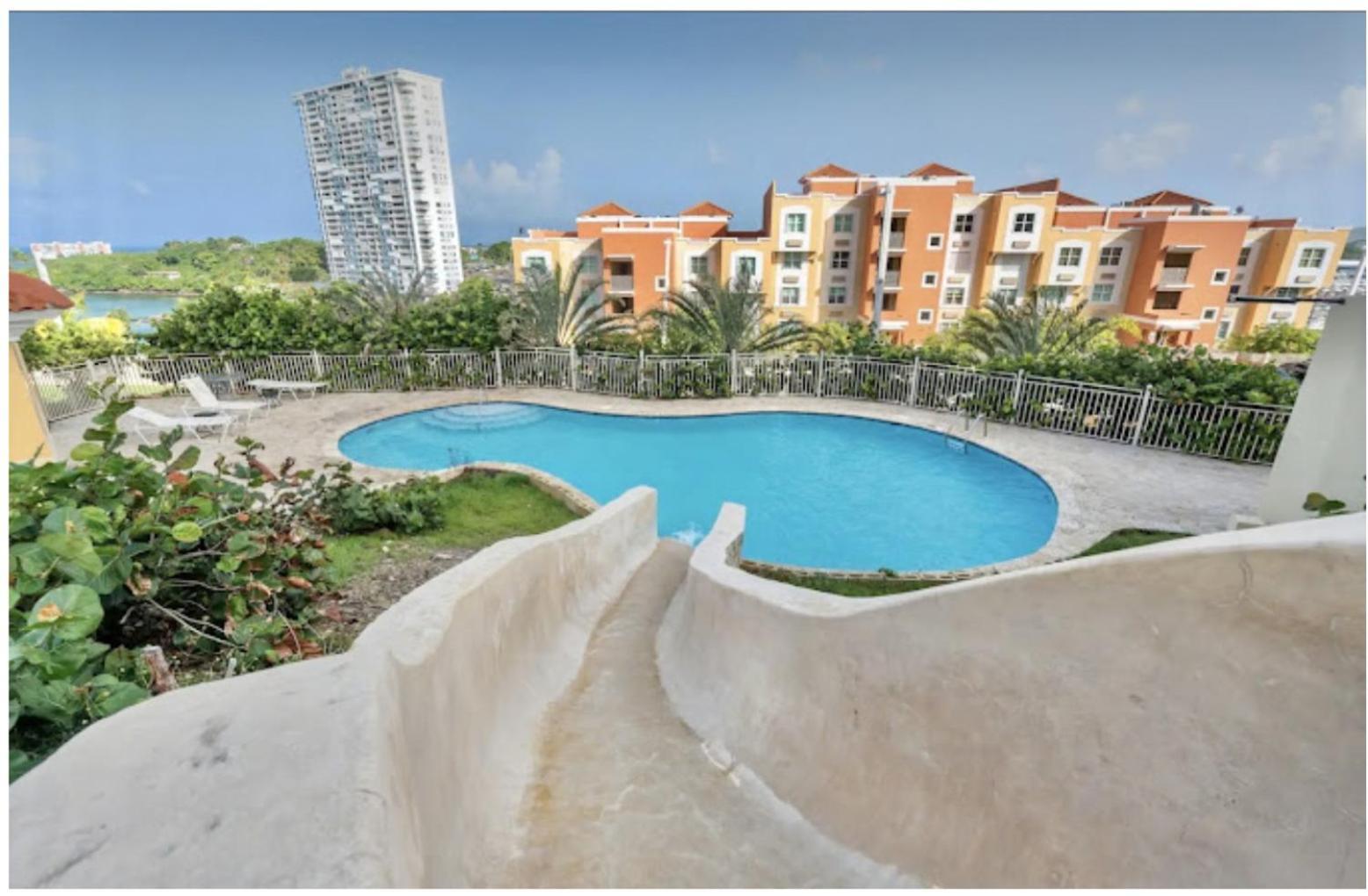 Luxury Apartment With Ocean Views ファハルド エクステリア 写真