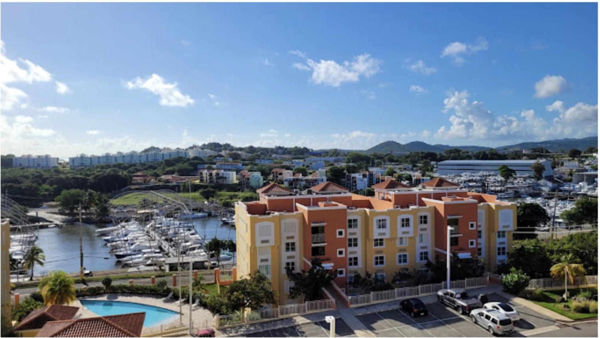 Luxury Apartment With Ocean Views ファハルド エクステリア 写真
