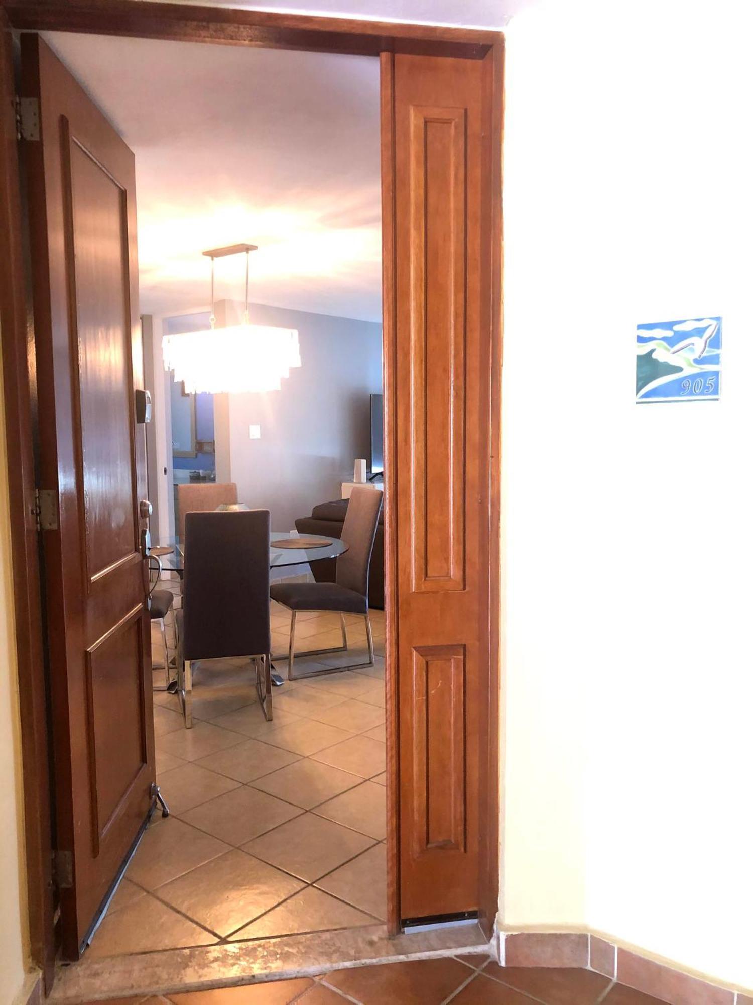 Luxury Apartment With Ocean Views ファハルド エクステリア 写真