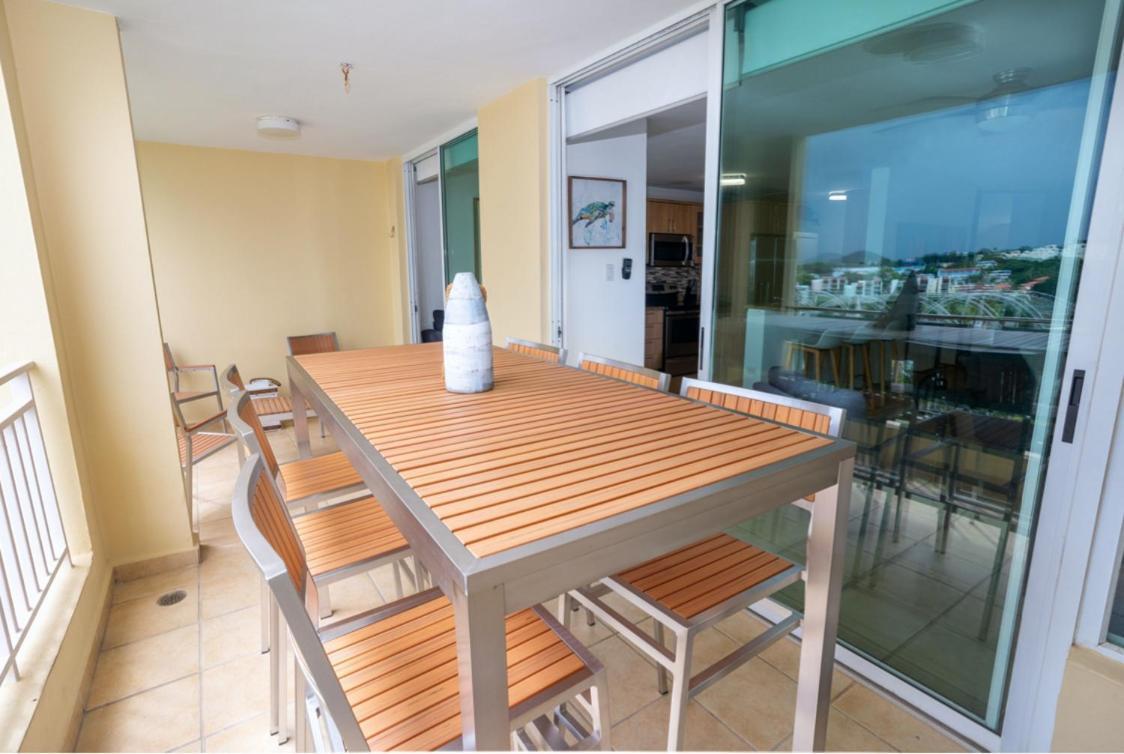 Luxury Apartment With Ocean Views ファハルド エクステリア 写真